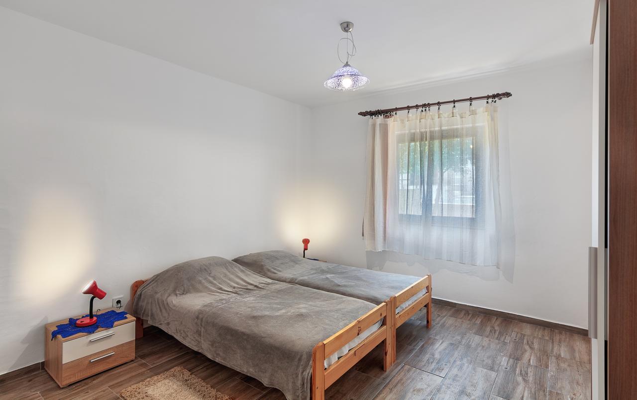 Vesna Pjescana Uvala Exterior foto
