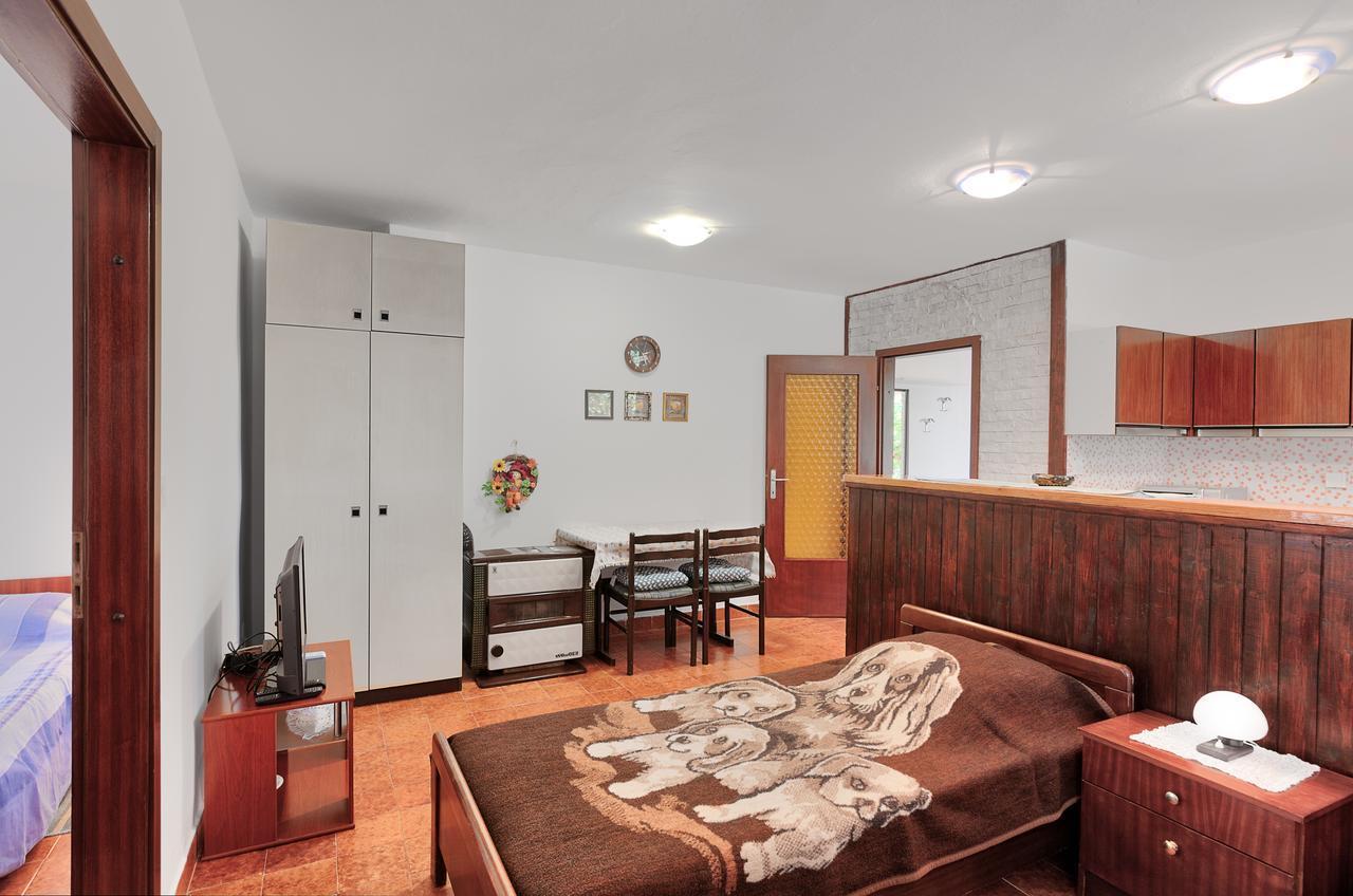 Vesna Pjescana Uvala Exterior foto